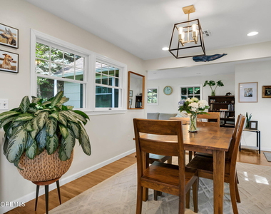 16 Browns Lane - Photo Thumbnail 17