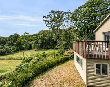 16 Browns Lane - Photo Thumbnail 31