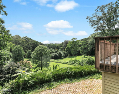 16 Browns Lane - Photo Thumbnail 30