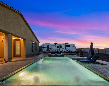 13532 W Sierra Vista Drive - Photo Thumbnail 54