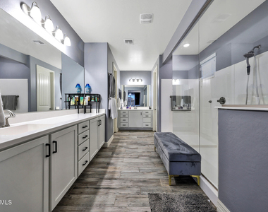 13532 W Sierra Vista Drive - Photo Thumbnail 48