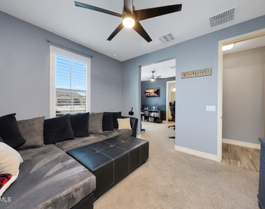 13532 W Sierra Vista Drive - Photo Thumbnail 38