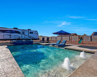 13532 W Sierra Vista Drive - Photo Thumbnail 70