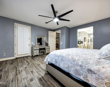 13532 W Sierra Vista Drive - Photo Thumbnail 47