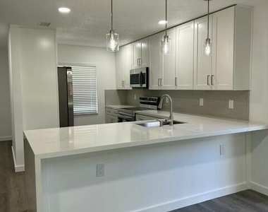 21741 Cypress Drive - Photo Thumbnail 4