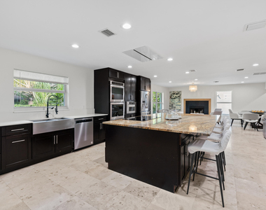 50 Nw 5th Avenue - Photo Thumbnail 3
