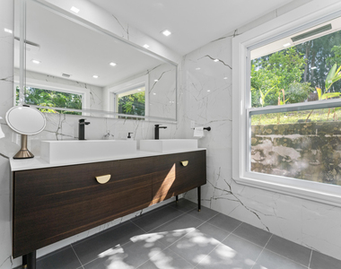 50 Nw 5th Avenue - Photo Thumbnail 11