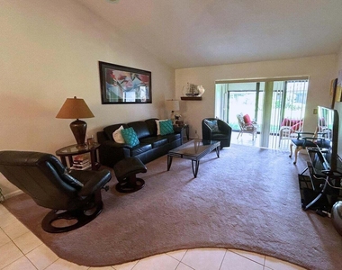 10058 Laurelwood Place - Photo Thumbnail 10