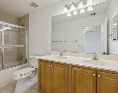 22131 Majestic Woods Way - Photo Thumbnail 7