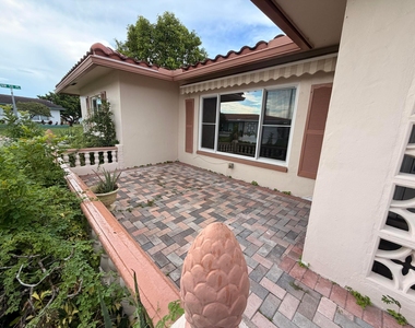 5806 Nw 86th Terrace - Photo Thumbnail 25