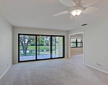 2910 Sw 22nd Circle - Photo Thumbnail 6