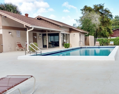 8963 Old Pine Way - Photo Thumbnail 17