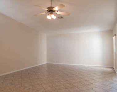 8963 Old Pine Way - Photo Thumbnail 7