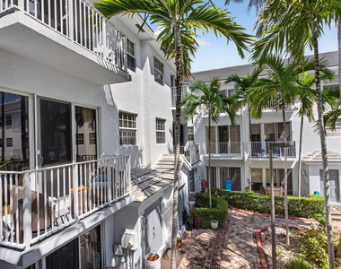 2725 Ne 8th Avenue - Photo Thumbnail 32