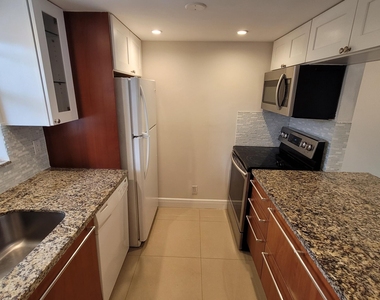 6283 La Costa Drive - Photo Thumbnail 1