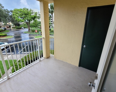 6283 La Costa Drive - Photo Thumbnail 10