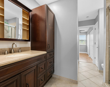 1843 Ne 15th Avenue - Photo Thumbnail 10