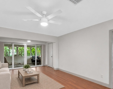 1140 Mahogany Way - Photo Thumbnail 12
