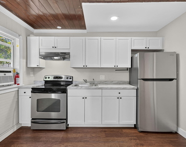 311 N Federal - Photo Thumbnail 14