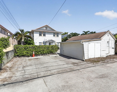 311 N Federal - Photo Thumbnail 5