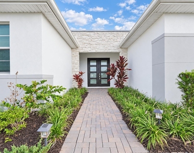 14252 Murney Way - Photo Thumbnail 2