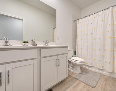 14252 Murney Way - Photo Thumbnail 34