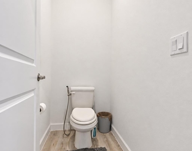 14252 Murney Way - Photo Thumbnail 27