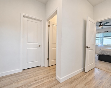 14252 Murney Way - Photo Thumbnail 29