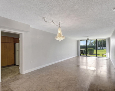 2741 Village Boulevard - Photo Thumbnail 5