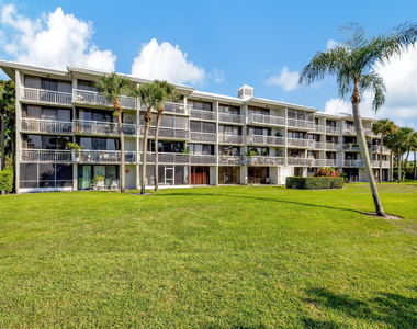 2741 Village Boulevard - Photo Thumbnail 10