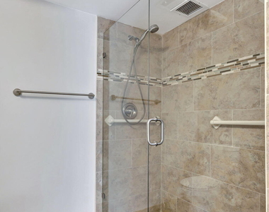 2741 Village Boulevard - Photo Thumbnail 15