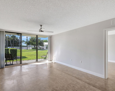 2741 Village Boulevard - Photo Thumbnail 6