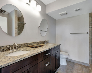 2741 Village Boulevard - Photo Thumbnail 13