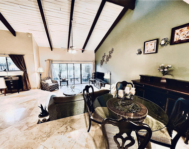 2121 Sw 82nd Avenue - Photo Thumbnail 11