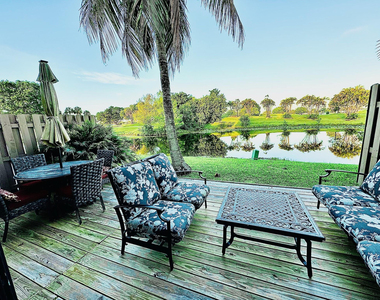 2121 Sw 82nd Avenue - Photo Thumbnail 3