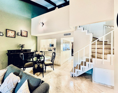 2121 Sw 82nd Avenue - Photo Thumbnail 13