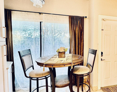 2121 Sw 82nd Avenue - Photo Thumbnail 10