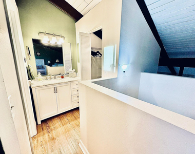 2121 Sw 82nd Avenue - Photo Thumbnail 22