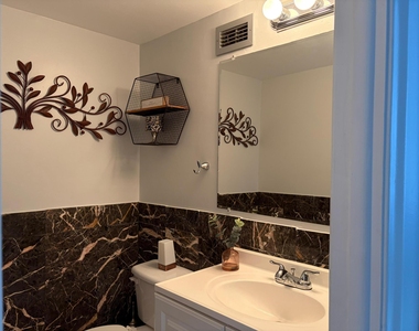 137 Golden Isles Drive - Photo Thumbnail 13