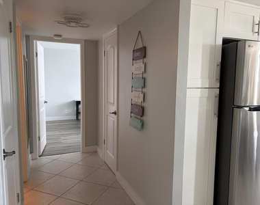 137 Golden Isles Drive - Photo Thumbnail 12