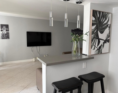 137 Golden Isles Drive - Photo Thumbnail 7