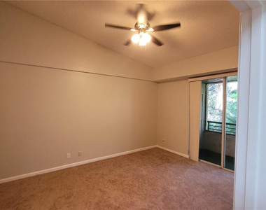 921 Lyons Road - Photo Thumbnail 10