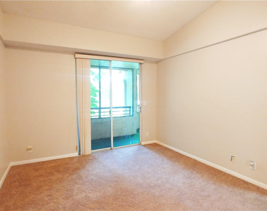 921 Lyons Road - Photo Thumbnail 16