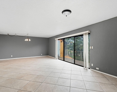 430 Commodore Drive - Photo Thumbnail 41
