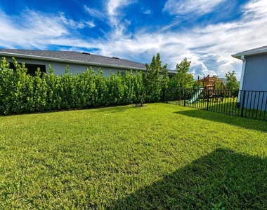 9555 Sw Indra Way - Photo Thumbnail 21