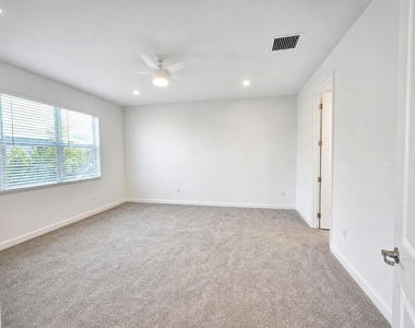 9555 Sw Indra Way - Photo Thumbnail 24