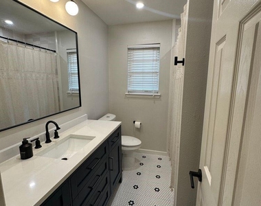 2219 Healey Drive - Photo Thumbnail 6