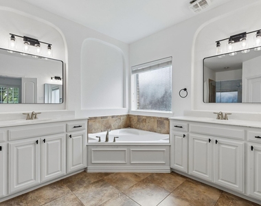 12406 Botanical Lane - Photo Thumbnail 8