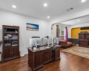 12406 Botanical Lane - Photo Thumbnail 10