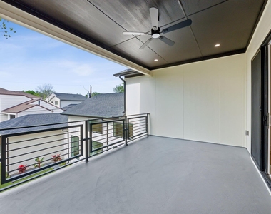 3815 Hawick Lane - Photo Thumbnail 32